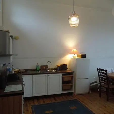 Durrus Apartment *